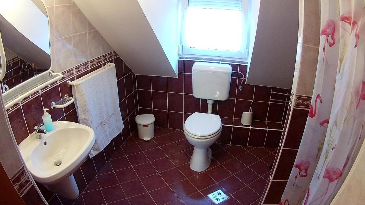 Hotel Abigel Vendeghaz Harkány Zewnętrze zdjęcie